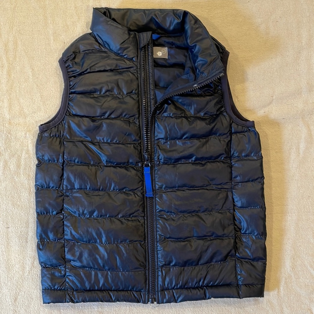 Navy puffer vest